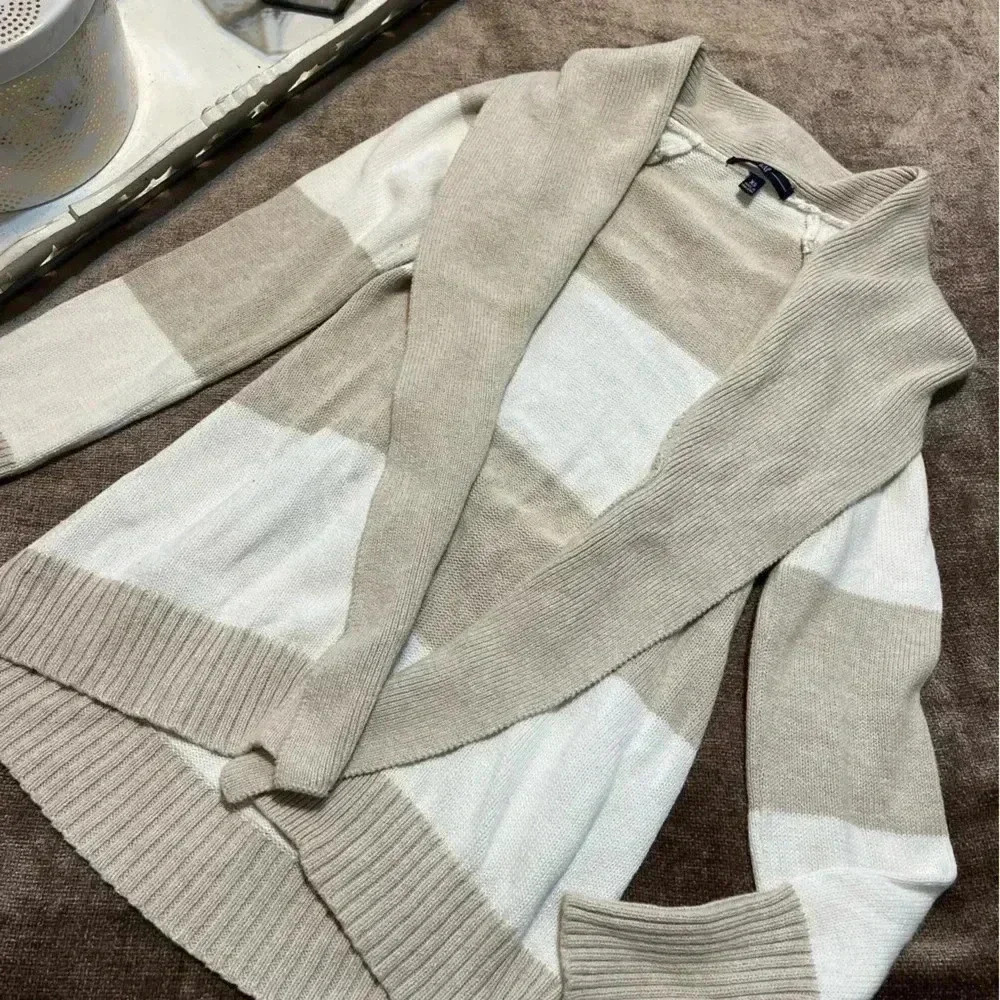 Gap Cream & Beige Striped Cardigan / Sweater- Size XS